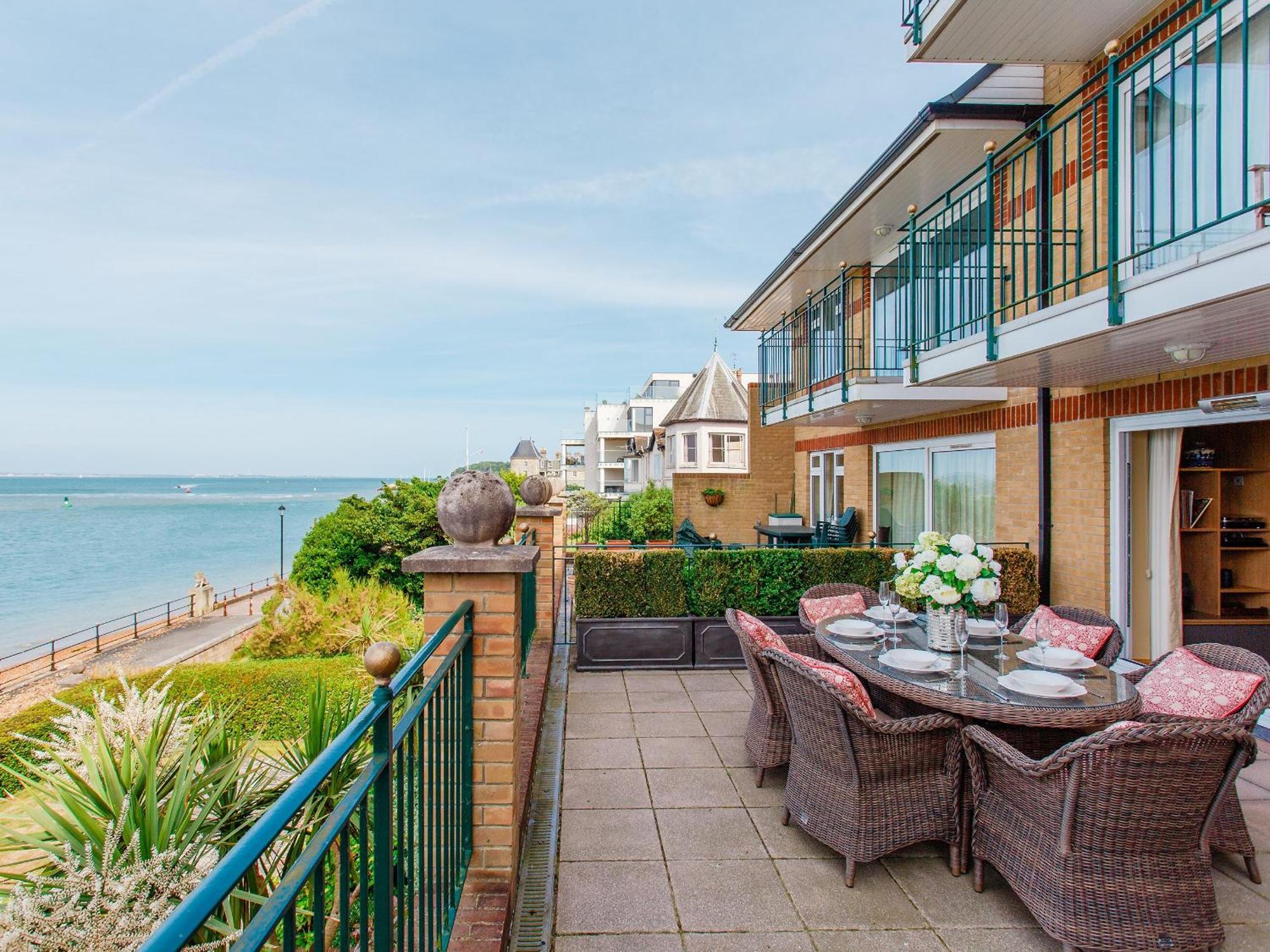 Solent View Apartment Cowes  Eksteriør billede